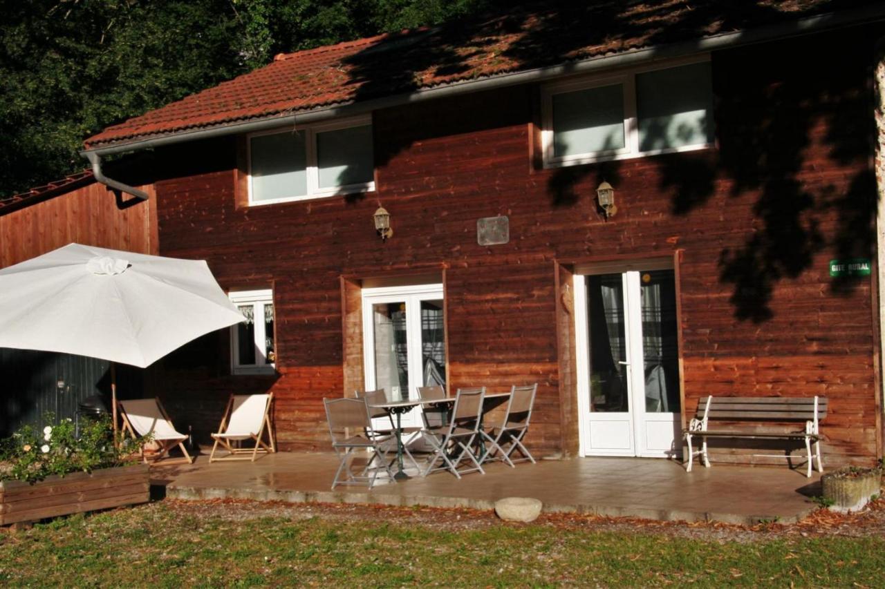 A L'Oree Du Bois - Gite Hostun Exteriör bild